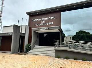Falta de intima&ccedil;&atilde;o suspende processo de cassa&ccedil;&atilde;o contra prefeito de Paranhos