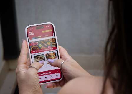 Golpistas usam links falsos para simular pr&eacute;-venda de aplicativo gastron&ocirc;mico