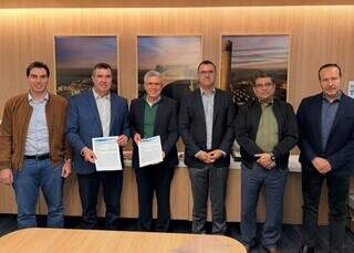 Em SP, Riedel entrega licença prévia para instalação de fábrica da Bracell Em SP, Riedel entrega licença prévia para instalação de fábrica da Bracell
