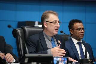 Neno Razuk tem nome enviado à Interpol após suspeita de fuga do Brasil Neno Razuk tem nome enviado à Interpol após suspeita de fuga do Brasil