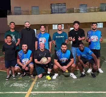 Depois dos acampamentos, cat&oacute;licos querem mostrar talento na bola