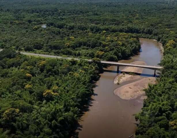 Ponte sobre o Rio Miranda ter&aacute; interdi&ccedil;&atilde;o completa na semana que vem