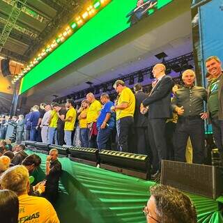 Em evento com Riedel e Reinaldo, PL lança candidatura de Flávio Bolsonaro Em evento com Riedel e Reinaldo, PL lança candidatura de Flávio Bolsonaro