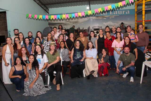 Arraial do Latino foi de reencontros e homenagem a Jo&atilde;o Samper