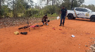 Transportando drogas em bicicleta, homem reage à abordagem e acaba baleado
