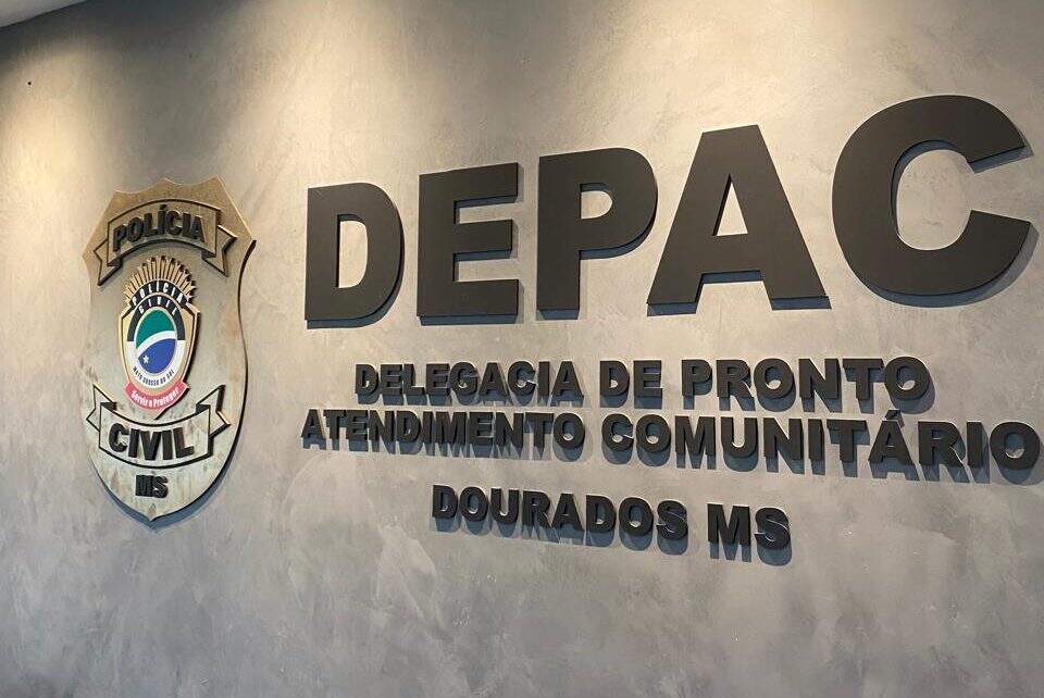 Jovem é baleado ao abrir porta para atender chamado em Dourados