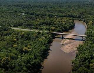 Ponte sobre o Rio Miranda ter&aacute; interdi&ccedil;&atilde;o completa na semana que vem