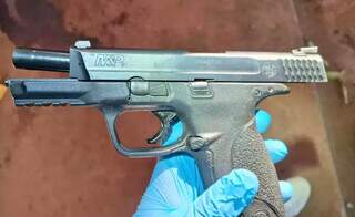 Choque apreende pistola 9 mm, revólver e drogas após ação com dois mortos Choque apreende pistola 9 mm, revólver e drogas após ação com dois mortos
