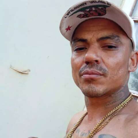 Integrante do PCC morre durante a&ccedil;&atilde;o policial ap&oacute;s tentar assaltar com&eacute;rcio
