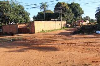 Jovem &eacute; assassinado a tiros por dupla em motocicleta no Jardim Noroeste