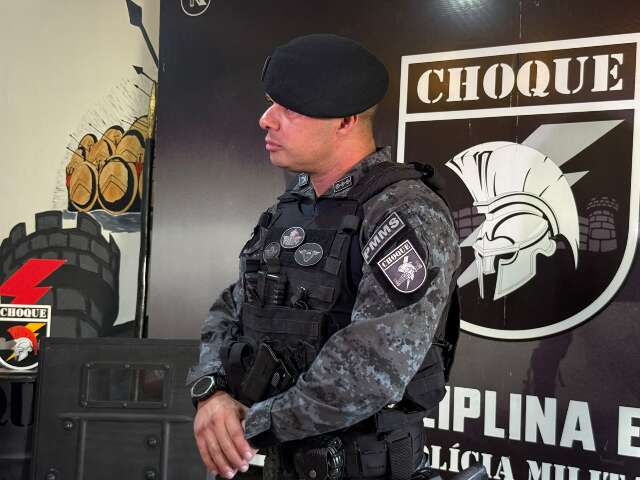 Se fizer men&ccedil;&atilde;o de atirar, o policial vai reagir, diz PM
