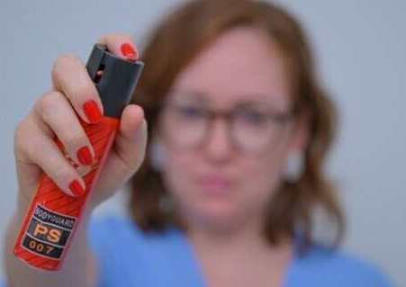 51% dizem que spray de pimenta para defesa pessoal ajuda, mas n&atilde;o resolve