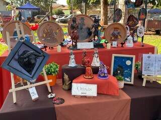 Boneco feito durante inicia&ccedil;&atilde;o no candombl&eacute; mudou a vida e virou arte