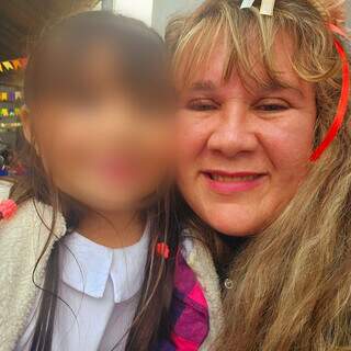 Em sil&ecirc;ncio, familiares se despedem da 16&ordf; v&iacute;tima de feminic&iacute;dio do ano