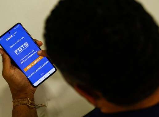 FGTS distribuir&aacute; R$ 13 bilh&otilde;es; veja quanto ser&aacute; depositado por saldo