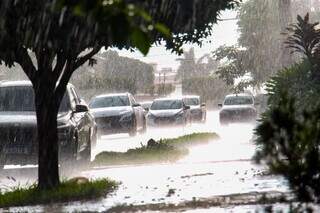 Campo Grande tem alerta para tempestade prevista na quarta-feira