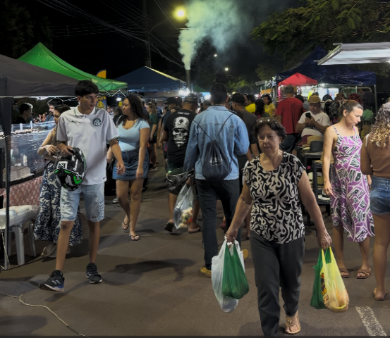 O que fez a Feira da Coophavila dobrar de tamanho e lotar toda ter&ccedil;a-feira?