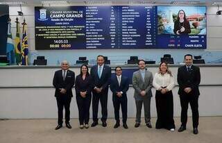 Justiça cobra data para nova eleição e anulação da anterior na Câmara Justiça cobra data para nova eleição e anulação da anterior na Câmara