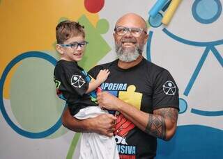 Sonho de mãe é ver outras crianças terem acesso à capoeira inclusiva Sonho de mãe é ver outras crianças terem acesso à capoeira inclusiva