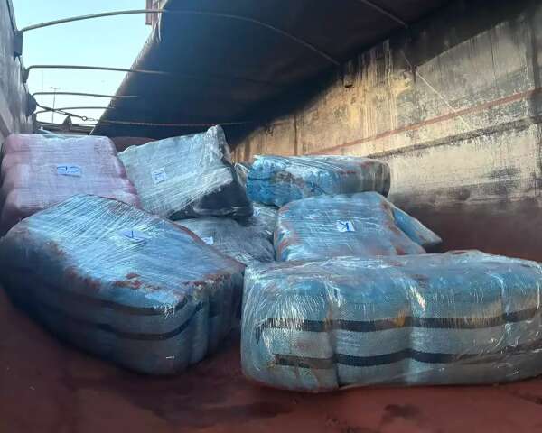 Carga de 434 kg de droga &eacute; apreendida em min&eacute;rio que seguia para Minas Gerais