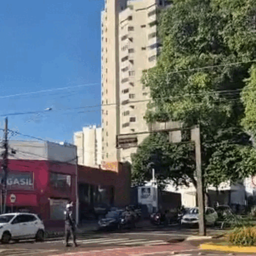 Objeto de obra que atingiu rede el&eacute;trica foi causa do apag&atilde;o na Av. Afonso Pena