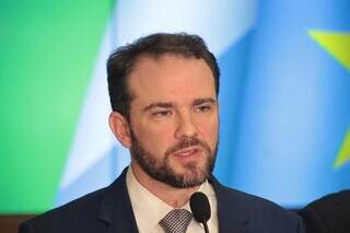 Durigan promete ouvir ind&uacute;stria para enfrentar "tarifa&ccedil;o" e juros altos