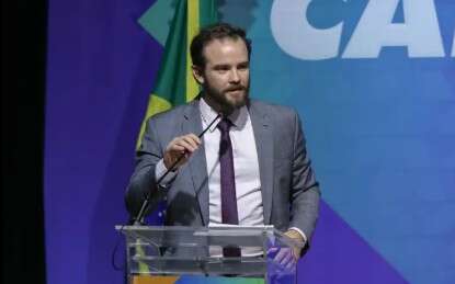 Ministro da Fazenda chega a MS para agenda de 2 dias com pol&iacute;ticos e empres&aacute;rios