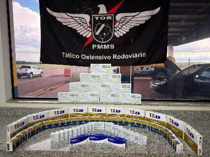 Carro &eacute; encontrado abandonado com R$ 134 mil em medicamentos para emagrecer