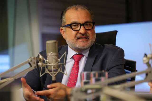 Ministro entrega obras de 399 milh&otilde;es para destravar gargalos log&iacute;sticos