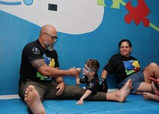 Sonho de mãe é ver outras crianças terem acesso à capoeira inclusiva Sonho de mãe é ver outras crianças terem acesso à capoeira inclusiva