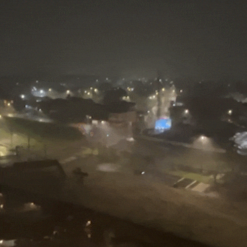 Chegada de frente fria com temporal fez o dia virar noite em Campo Grande 