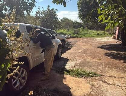 Pol&iacute;cia procura batedor de carga encontrada em entreposto do tr&aacute;fico