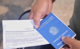 56% dos leitores aceitariam emprego intermitente para complementar renda 56% dos leitores aceitariam emprego intermitente para complementar renda