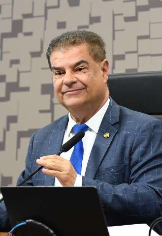 Nelsinho recua da disputa ao Senado para manter bloco unido em torno de Riedel