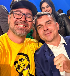 Pollon chega a conven&ccedil;&atilde;o com &ldquo;esperan&ccedil;a&rdquo; de disputar o Senado