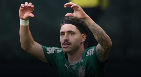 Palmeiras goleia Fortaleza e fica perto das quartas da Copa do Brasil