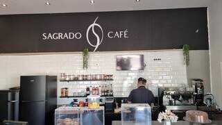Nem padre escapa da confusão entre cafeteria e Santuário no Amambaí Nem padre escapa da confusão entre cafeteria e Santuário no Amambaí