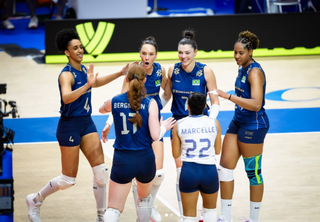 Lorena, de MS, é convocada para treinos da Seleção de olho em vaga olímpica Lorena, de MS, é convocada para treinos da Seleção de olho em vaga olímpica