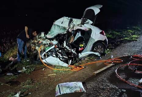 Acidente entre caminh&atilde;o-tanque e carro matou piloto e adolescente de 13 anos