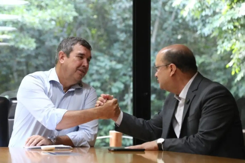 Na reelei&ccedil;&atilde;o, patrim&ocirc;nio de Riedel cai R$ 4,6 milh&otilde;es e Barbosinha cresce 57%