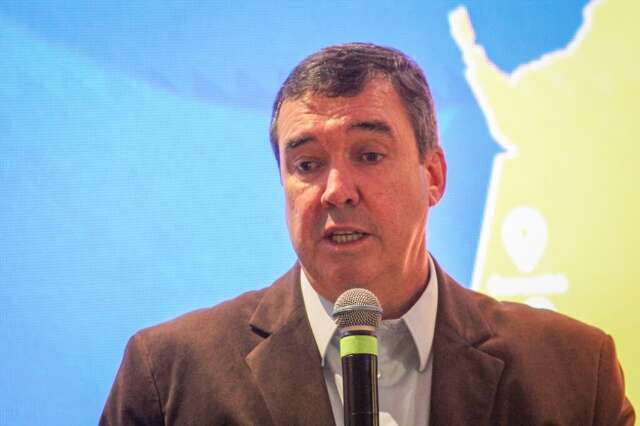 Em S&atilde;o Paulo, Riedel participa da abertura do Congresso SIAVS