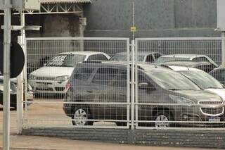 Associa&ccedil;&atilde;o orienta revendas sobre implanta&ccedil;&atilde;o do registro de ve&iacute;culo em estoque