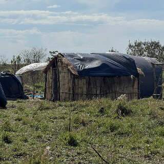 Ind&iacute;genas t&ecirc;m 15 dias para apresentar proposta de acordo em disputa por fazenda