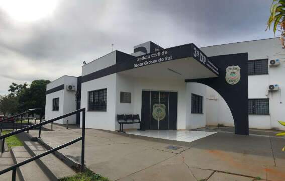 Idoso &eacute; sequestrado e obrigado a sacar R$ 24 mil em Campo Grande