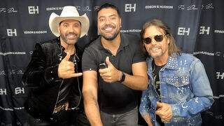 Edson e Hudson exaltam Mato Grosso do Sul no Festival do Sobá