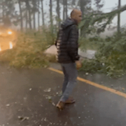 Em dia de alerta, temporal deixa 30 casas destelhadas em Ant&ocirc;nio Jo&atilde;o