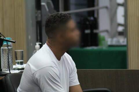 Homem que atacou ex com motosserra na frente da filha de 3 anos &eacute; condenado