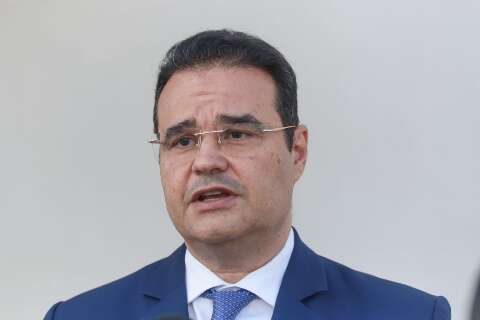 F&aacute;bio Trad prop&otilde;e revis&atilde;o de incentivos fiscais em plano de governo com 13 eixos