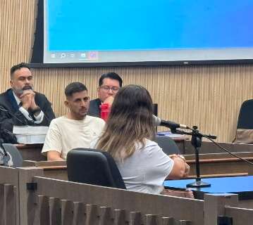 Acusado de matar ex da esposa a facadas alega leg&iacute;tima defesa e &eacute; absolvido