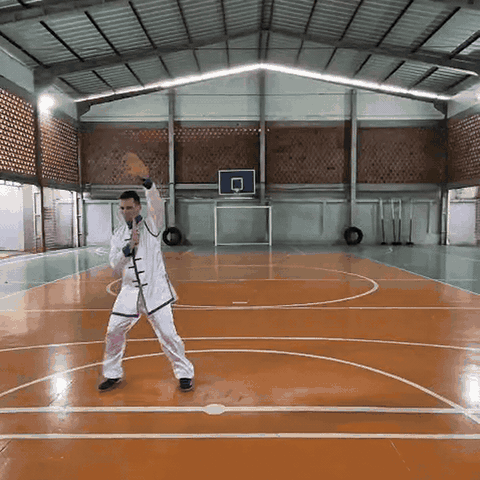 Praticar esportes juntos fortalece a relação entre pai e filho?